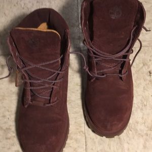 Velvet Timberlands size youth 6.5